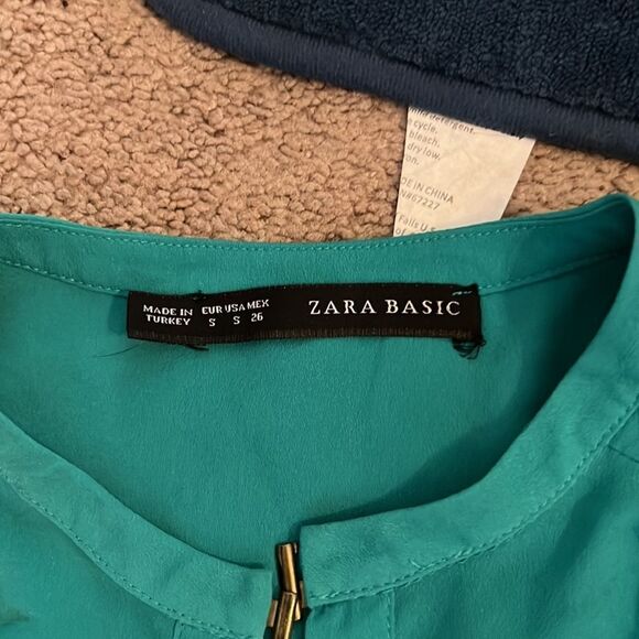 Zara small green blouse - Picture 7 of 7
